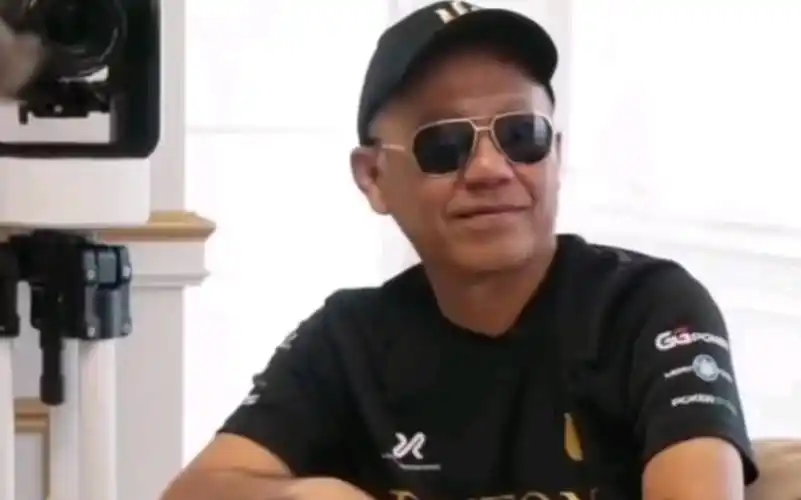 情况不对,泡芙老板马上盖