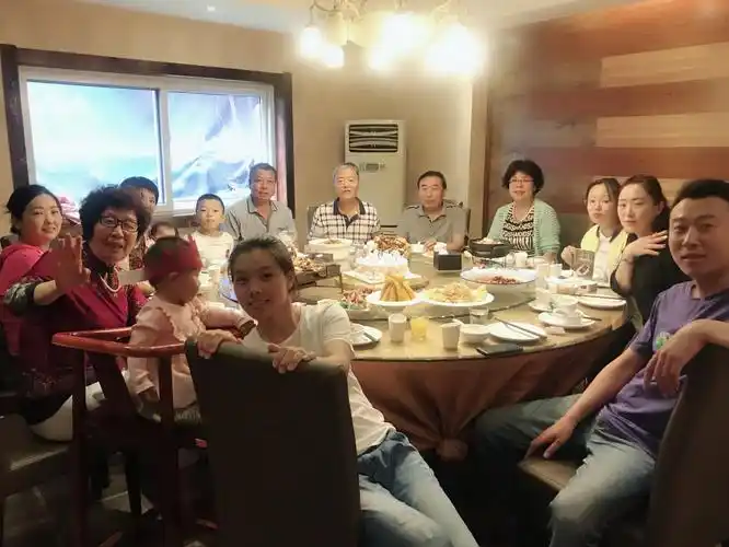 2018年9月16日是我孙女常婉琪小朋友一周岁生日.