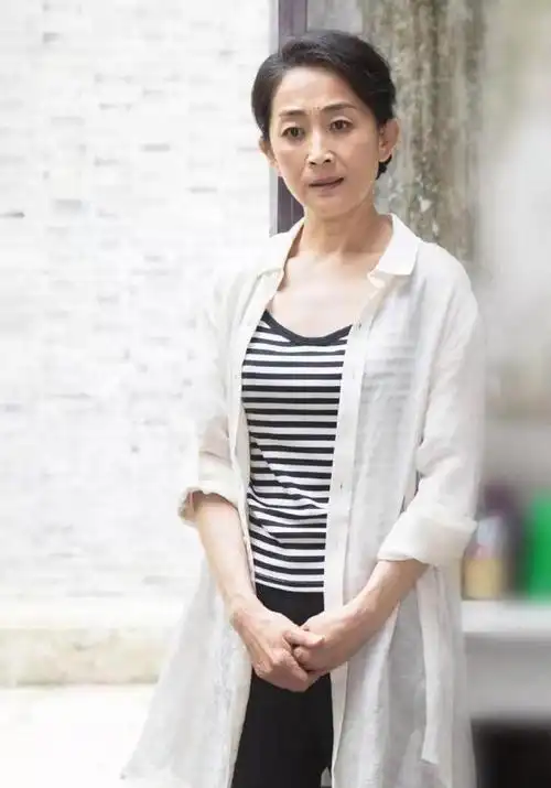 不靠颜值的10位实力派女演员看看都有谁