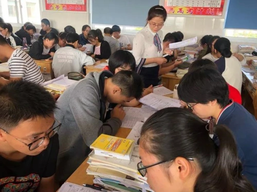 江苏省平潮高级中学承办通州区学的课堂高中课改推进会