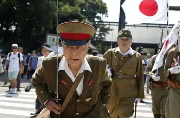 91岁日本老兵扬言还想打中国问他为何执着说出了3个无耻理由