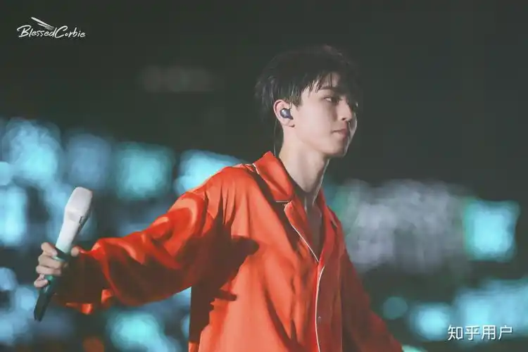 如何看待tf boys六周年演唱会王俊凯蓝海最少? - 知乎