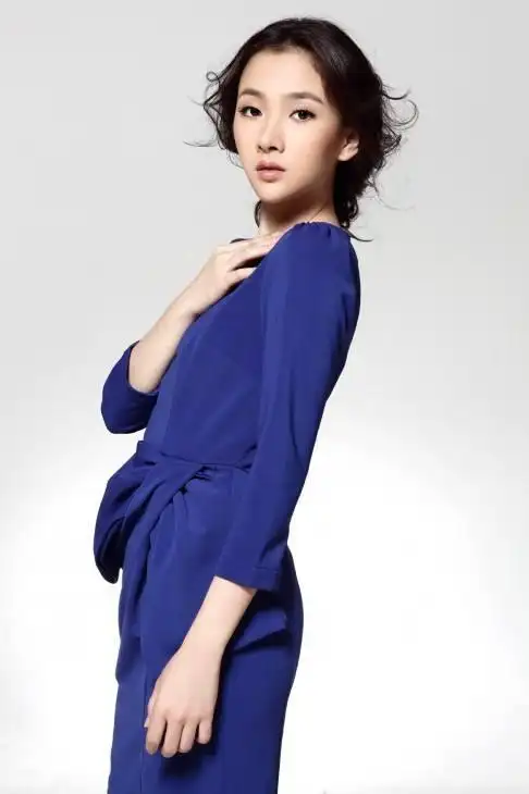 为朱亚文付出了9年青春却不是他的新娘潘禹彤终是嫁给了他人