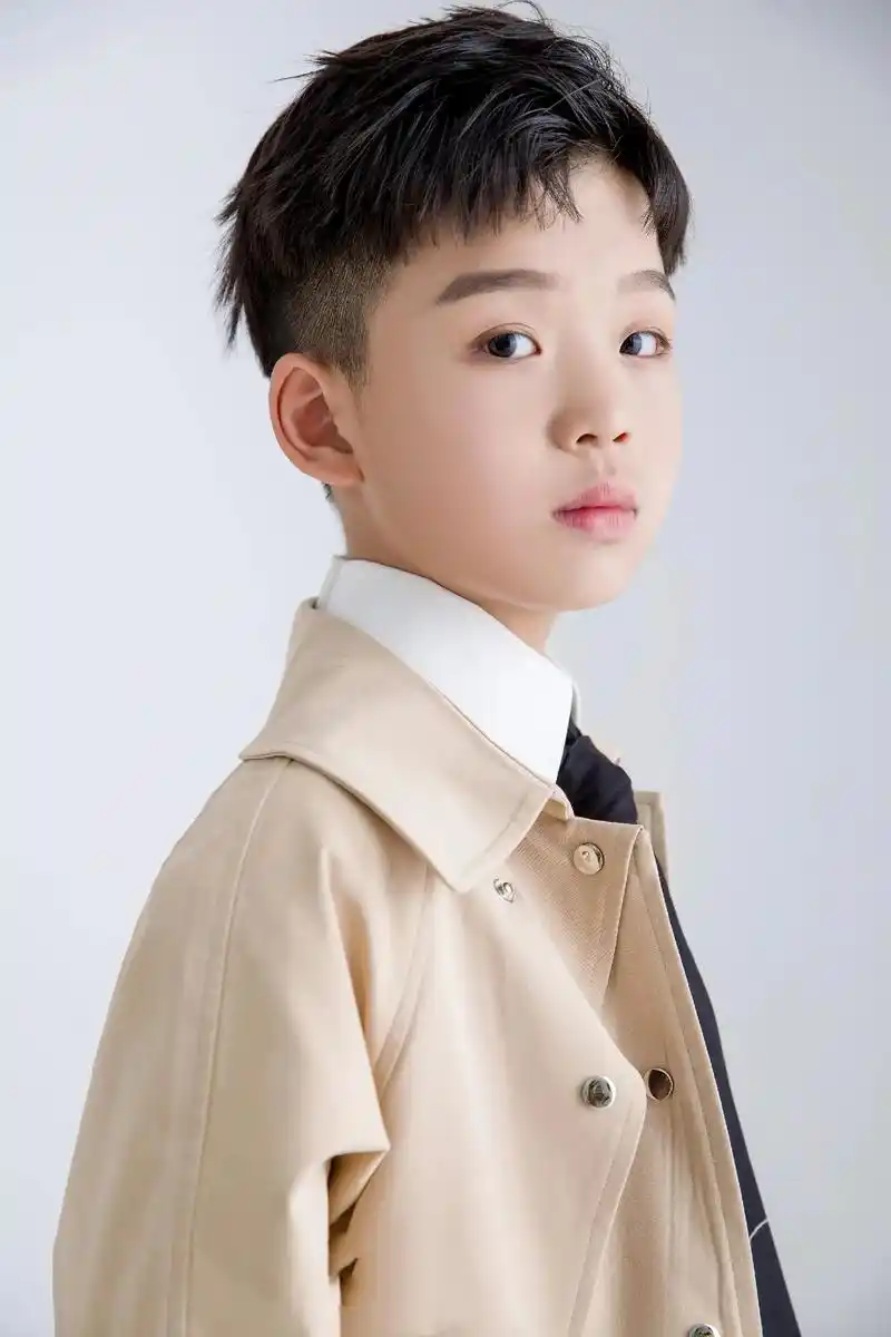 帅帅的 酷酷的#儿童摄影 #客片分享 #蚌埠小城堡儿童摄影  - 抖音