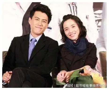 低调多年靳东妻子原来是我们熟悉的女演员难怪一直0绯闻