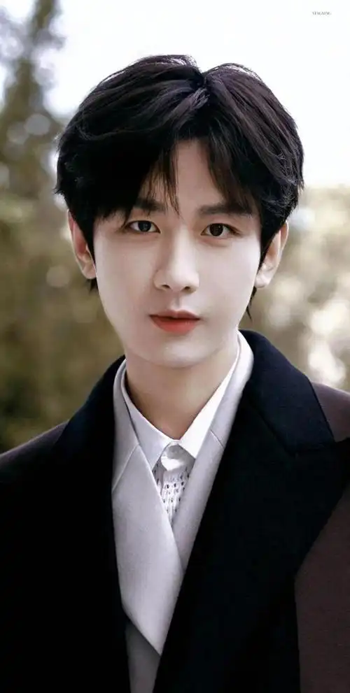 2023年网评最高人气,最受喜欢的十位男艺人,看看你最喜欢谁?