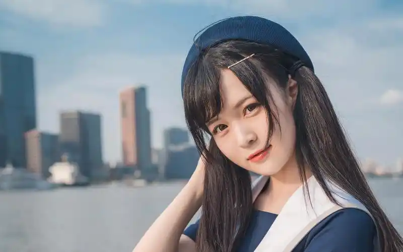 清新可爱美少女写真桌面壁纸