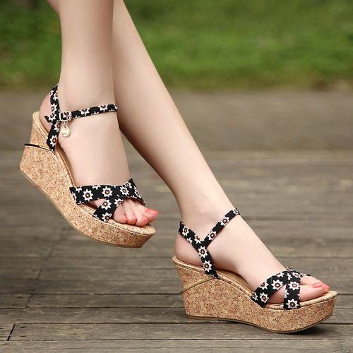 2022夏季新款足意尔康波西米亚高跟鱼嘴坡跟夏厚底防水台潮女凉鞋