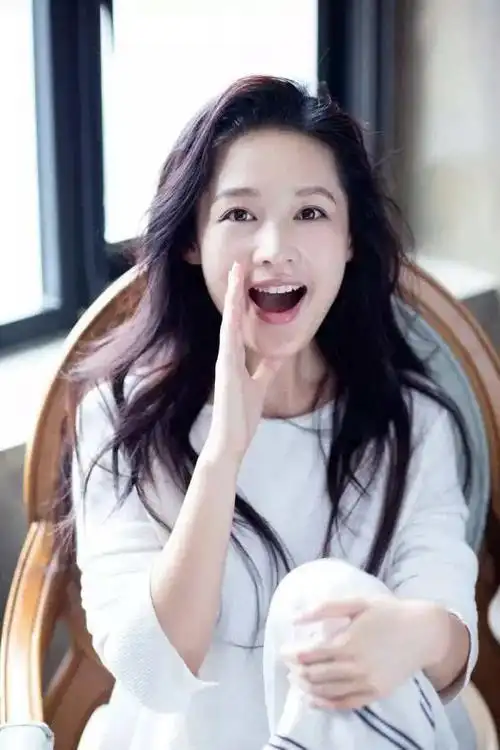 李沁个人资料家世背景