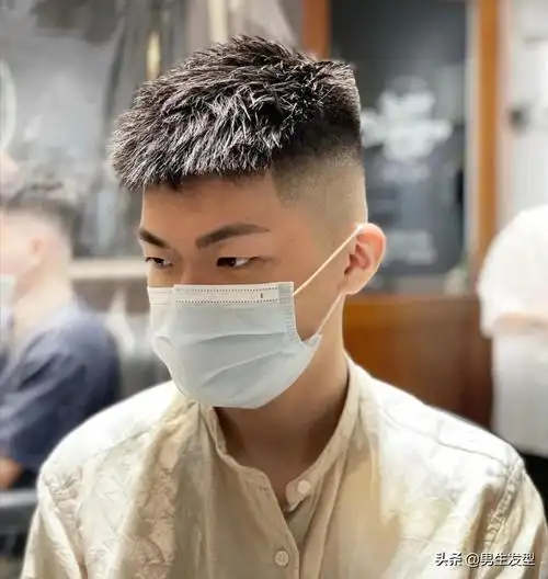 男生清爽易打理的3款短发谁剪谁帅气