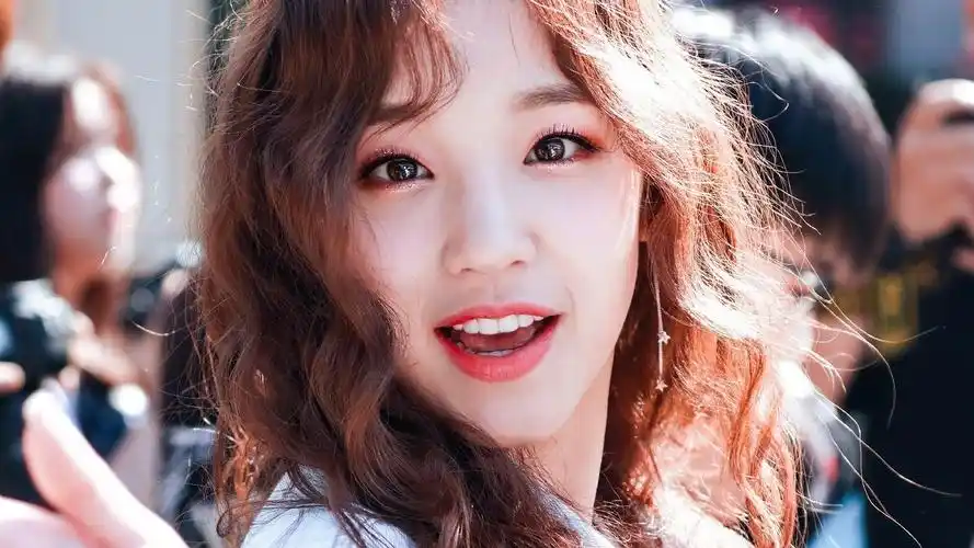 宋雨琦-小可爱橙素()/侵权删