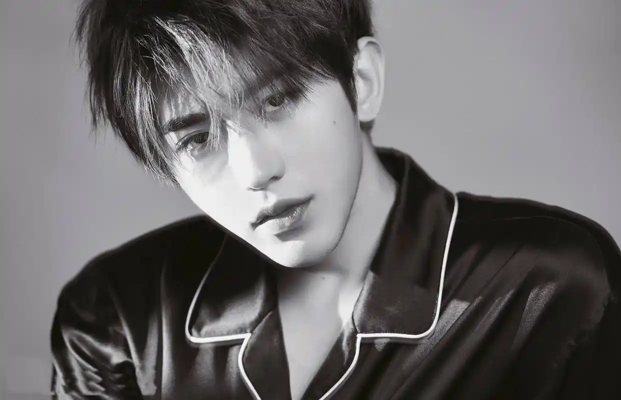 肖战华晨宇蔡徐坤没有实力都是花瓶