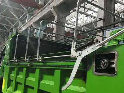 圆钢轨道链条传动伸缩篷布