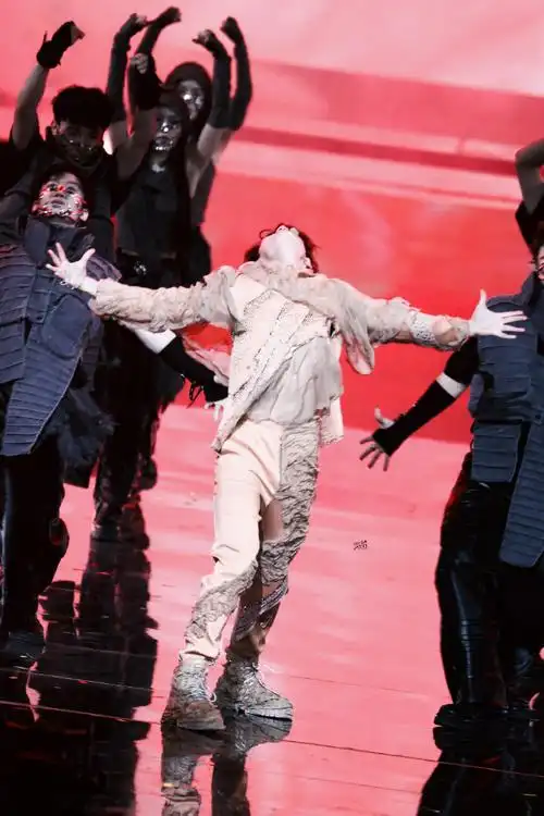 丁程鑫 唯一主舞