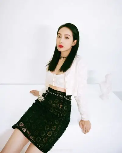 宋茜 时尚写真集 - 知乎