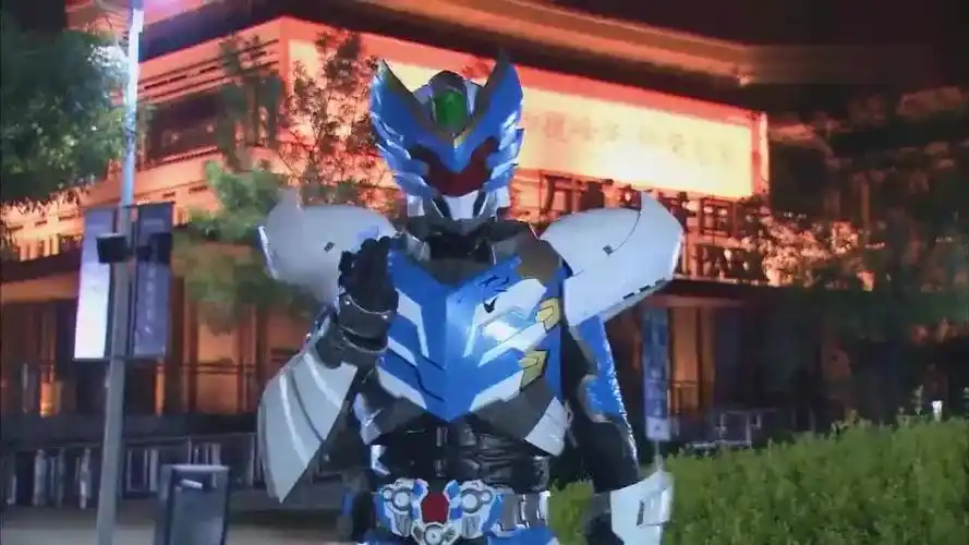 铠甲勇士铠传疾电飞影铠甲的终极战斗武器和终极必杀技能介绍