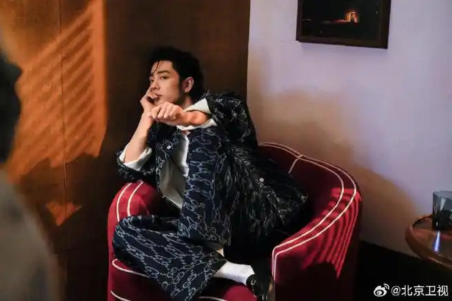 肖战写真好有型