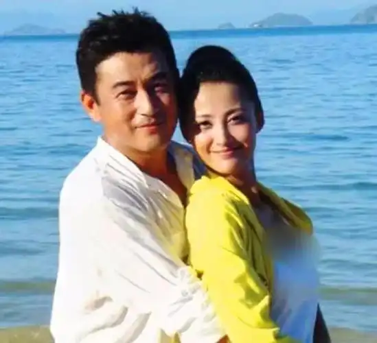 演员王志飞:娶小15岁的张定涵,从恋爱到结婚只用了3天