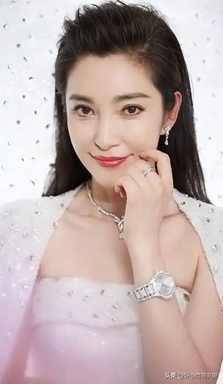 上位靠陪睡,成功靠男人,"白莲花"李冰冰卷入旋涡