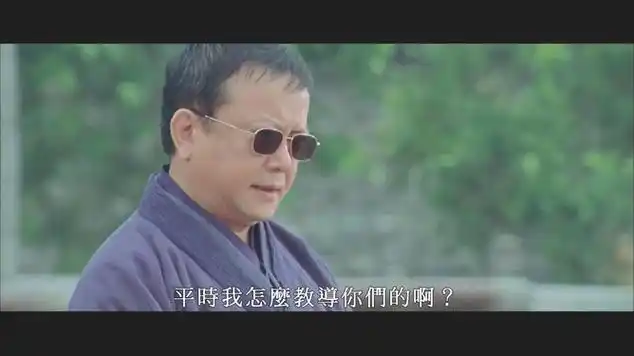 大灌篮:校长被黑老大收买,校长见钱眼开,要处理闹事学生|喜剧电影