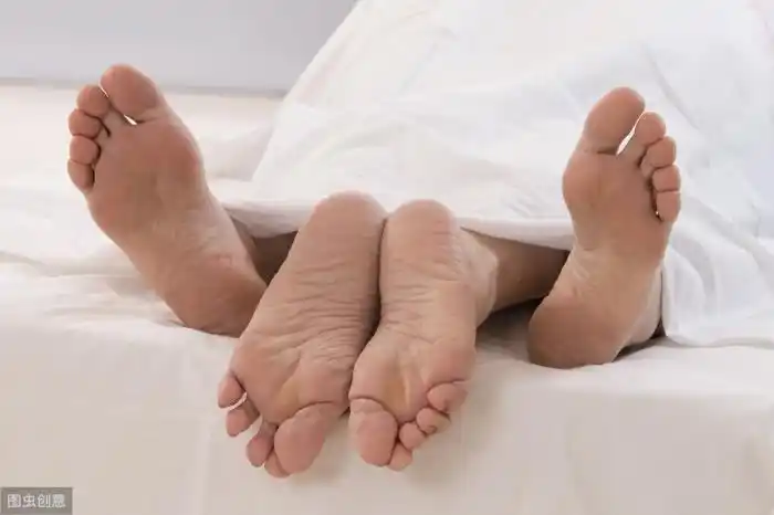 第一次过性生活第一次同房什么年龄最好