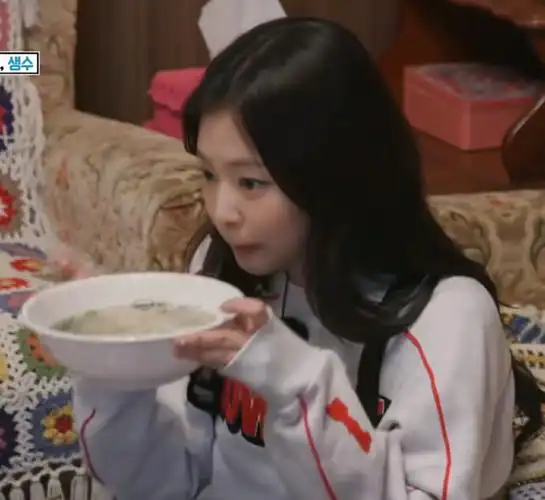 jennie综艺##jennie仪态