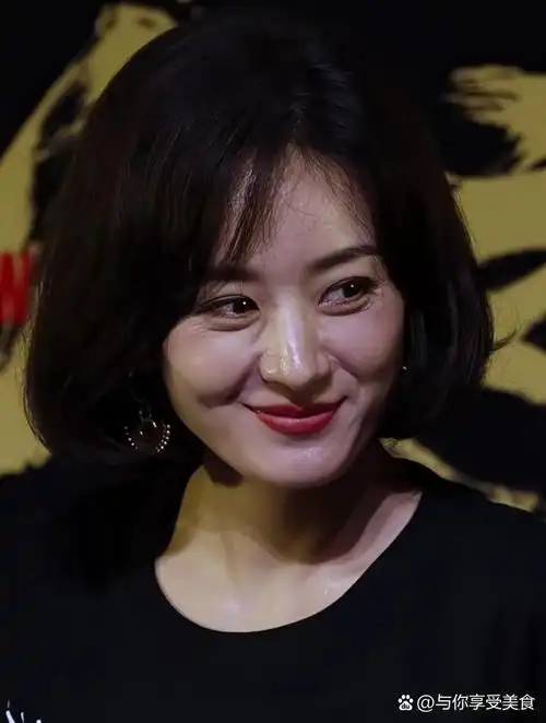 赵丽颖看起来有点显老了,感觉像是进入了中年期