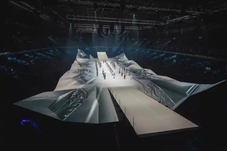 什么是真视觉盛宴来看看颠覆想象的世界级数字创意舞台