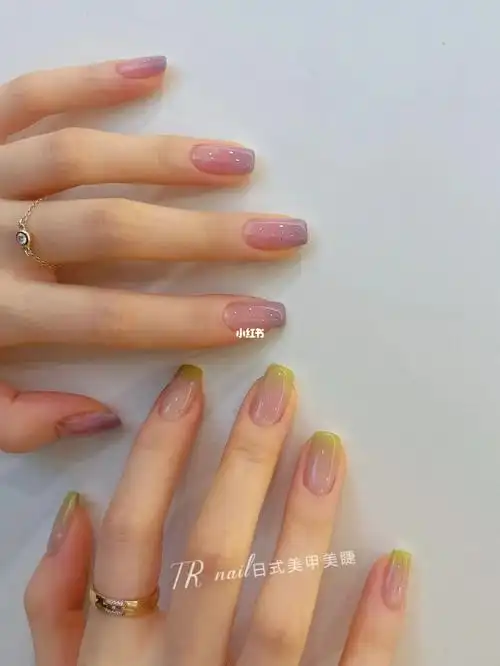 97鸳鸯渐变夏日美甲款式