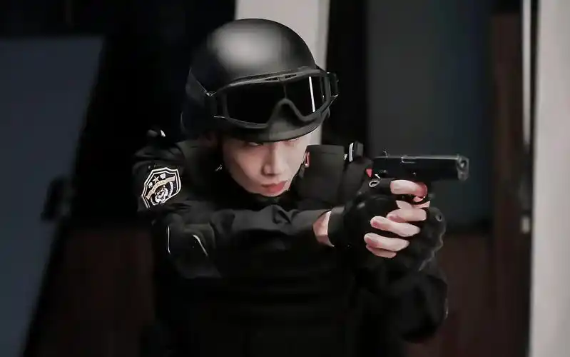 【白敬亭/邢克垒】邢sir,你好~用tvb警匪片方式打开邢克垒的警察生涯