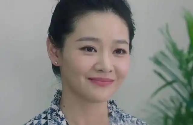 张嘉译的"御用媳妇"王维维:两人合作4次没红,却被张国立带火