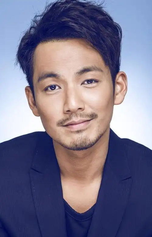 不是留须就变帅,邋里邋遢反变丑