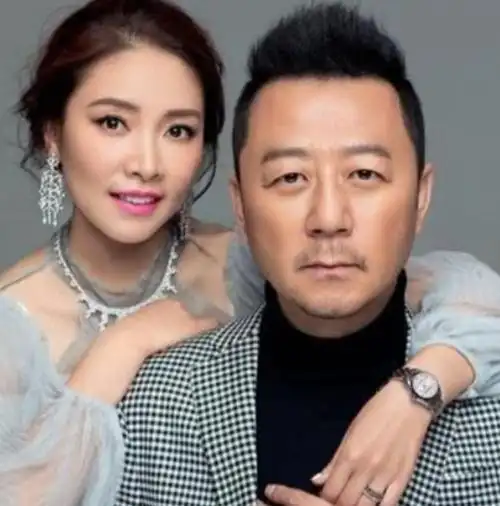 郭涛筹备了三年的转型导演之作上映,李燃连续发了很多条微博为丈夫