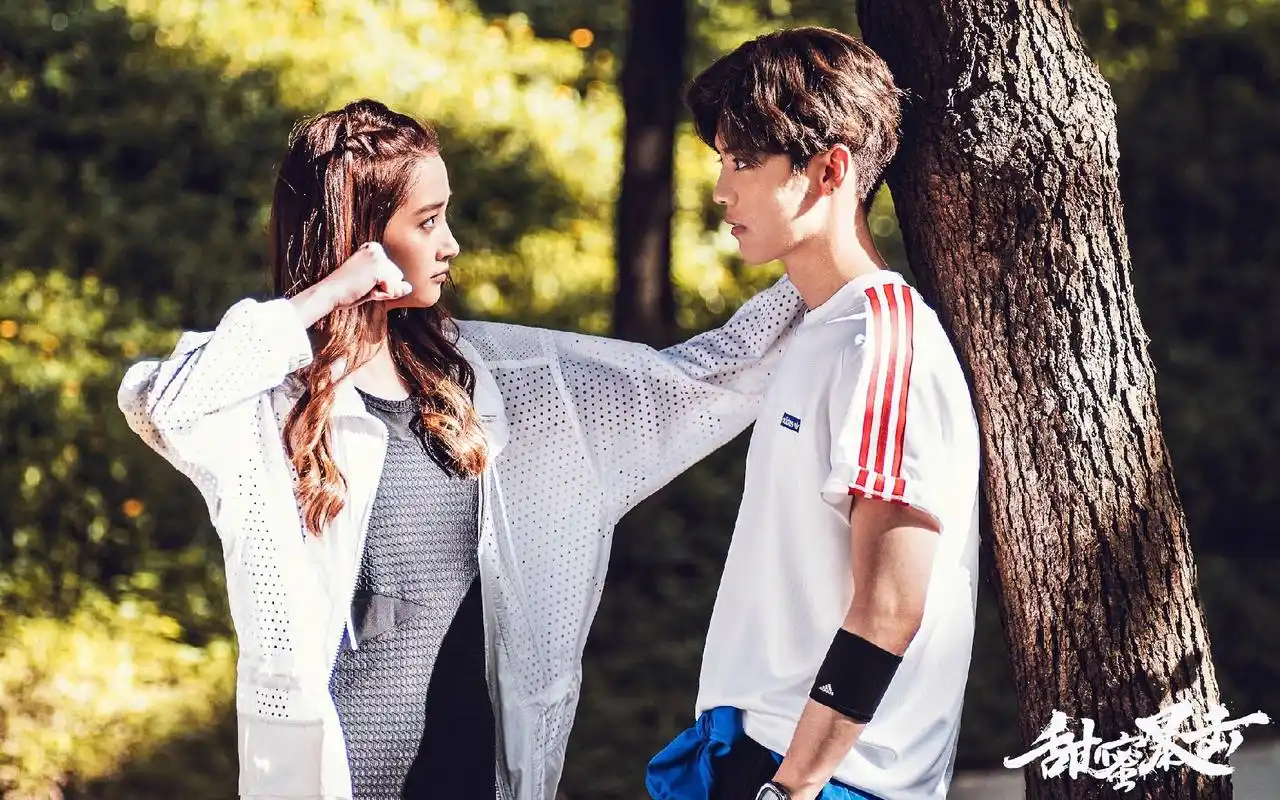 鹿晗关晓彤主演《甜蜜暴击》剧照图片壁纸