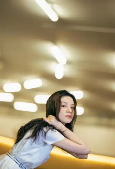 春夏文艺灵动少女感写真图片218