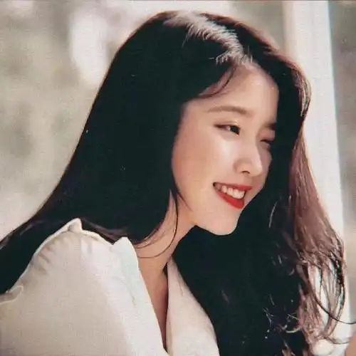 可爱风 李知恩 微信头像自取哦