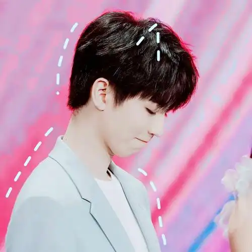 王凯喵王俊凯头像