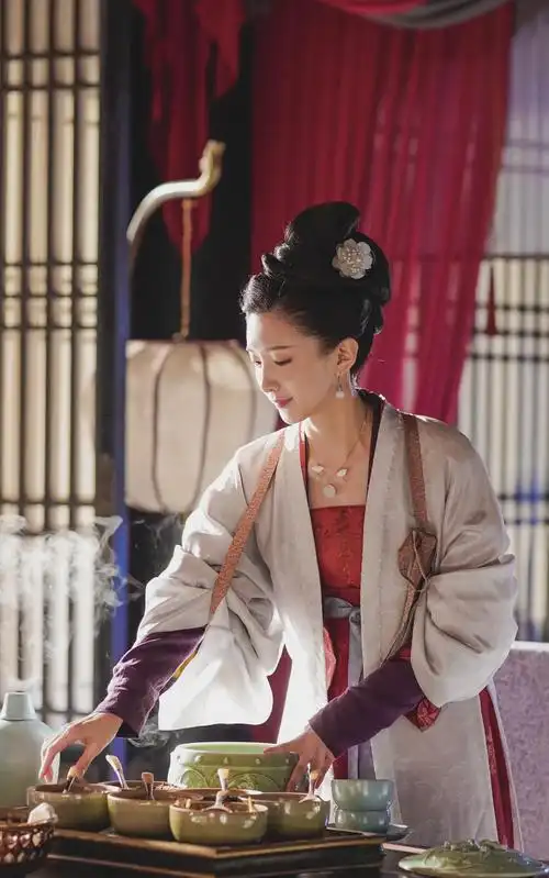 古装老气?演技不行?但江疏影的曹皇后真的演的不错