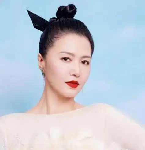 歌手谭维维:6登央视春晚,与母亲决裂多年,父亲离世是终身遗憾