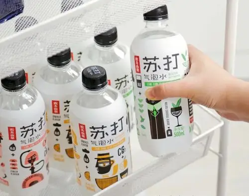 拂晓白桃味苏打气泡水产品不含福岛进口的成分,农夫山泉傍日系闹乌龙