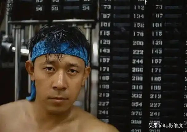 姜文老婆衣服(好男人姜文初恋是刘晓庆)(11)