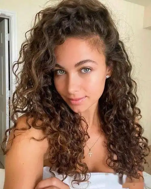 周末到了!来欣赏一下各国混血美女吧!_中国