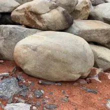 河冲石 麻石 溪坑石 大鹅卵石 河道驳岸石 草坪石 造景石 景观石批发