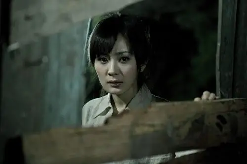 新闻 电影资讯    由内地小花旦杨幂,香港著名影星陈小春领衔主演,该