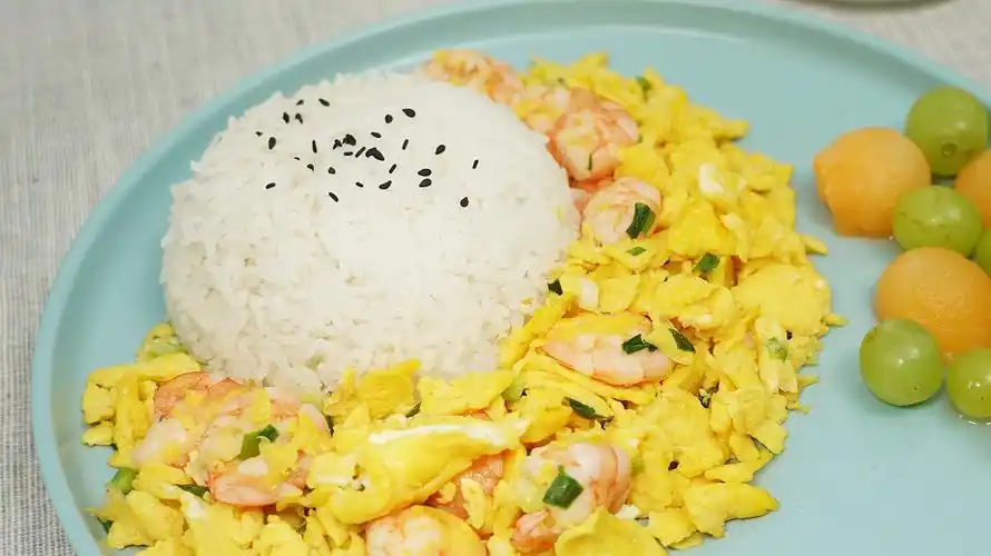 教你如何做滑蛋虾仁饭