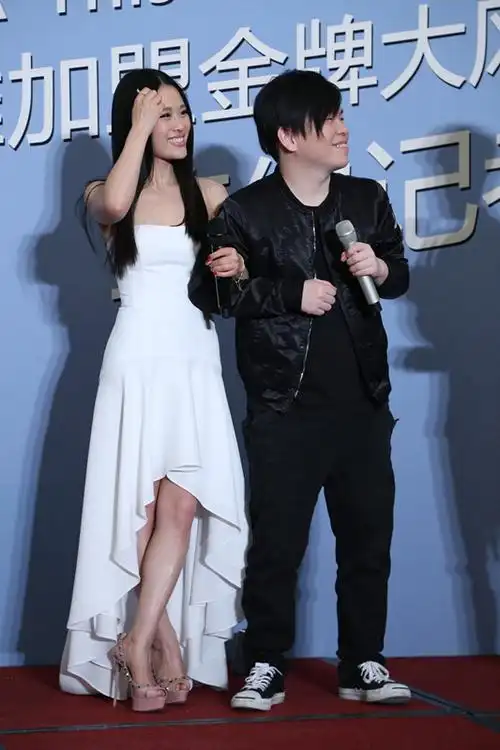 tia袁娅维与常石磊