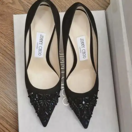 闲置转让百搭通勤高跟鞋jimmychoo