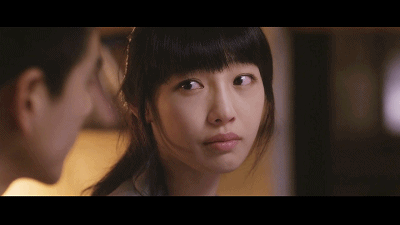 请吻住丨白百何不仅强吻靳东,她还强吻了彭于晏啊!