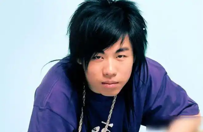 胖成杜海涛胡彦斌宣布入驻b站体型发胖被网友调侃