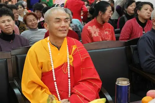 2,用佛号引发我们的慈悲心,愿力心